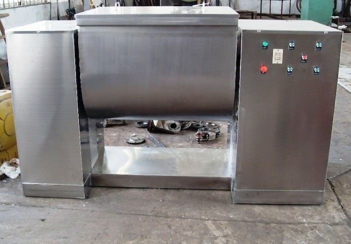Closed Trough 300L Ribbon Blender Machine